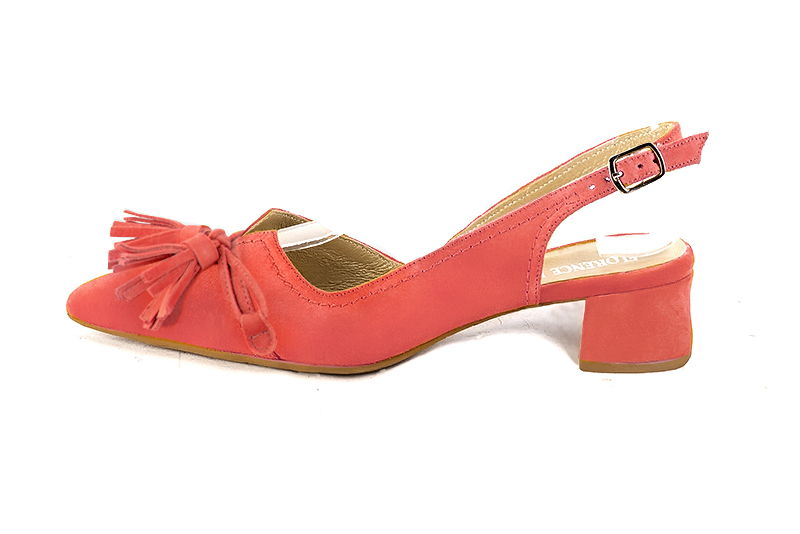 Coral orange women's open back shoes, with a knot. Tapered toe. Low flare heels. Profile view - Florence KOOIJMAN